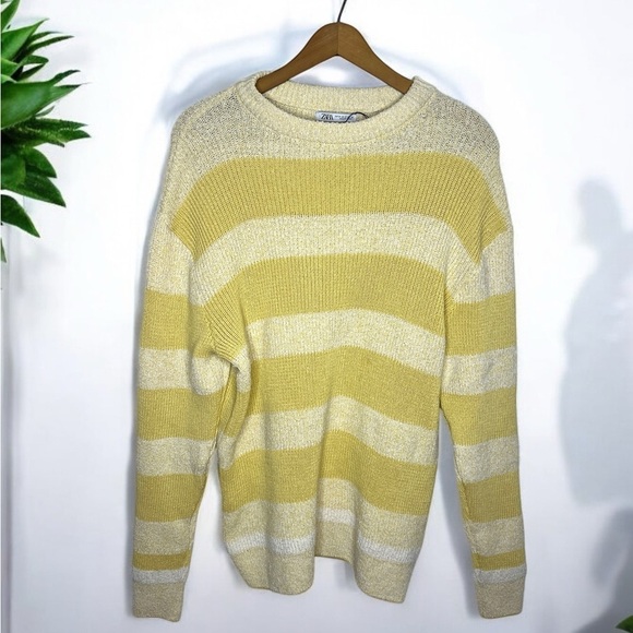 ZARA Butter Yellow & White Striped Long Sleeve Oversized Crew Neck Sweater - Picture 11 of 11